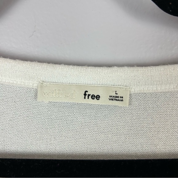 Aritzia Wilfred Free White Relaxed Short Sleeve T-Shirt Size Large - Picture 3 of 9